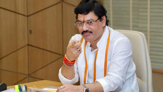 dhananjay munde